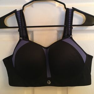 Soma sports bra